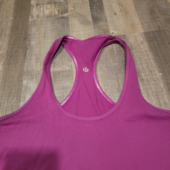 Lululemon cool racerback size 8 - Picture 2 of 3